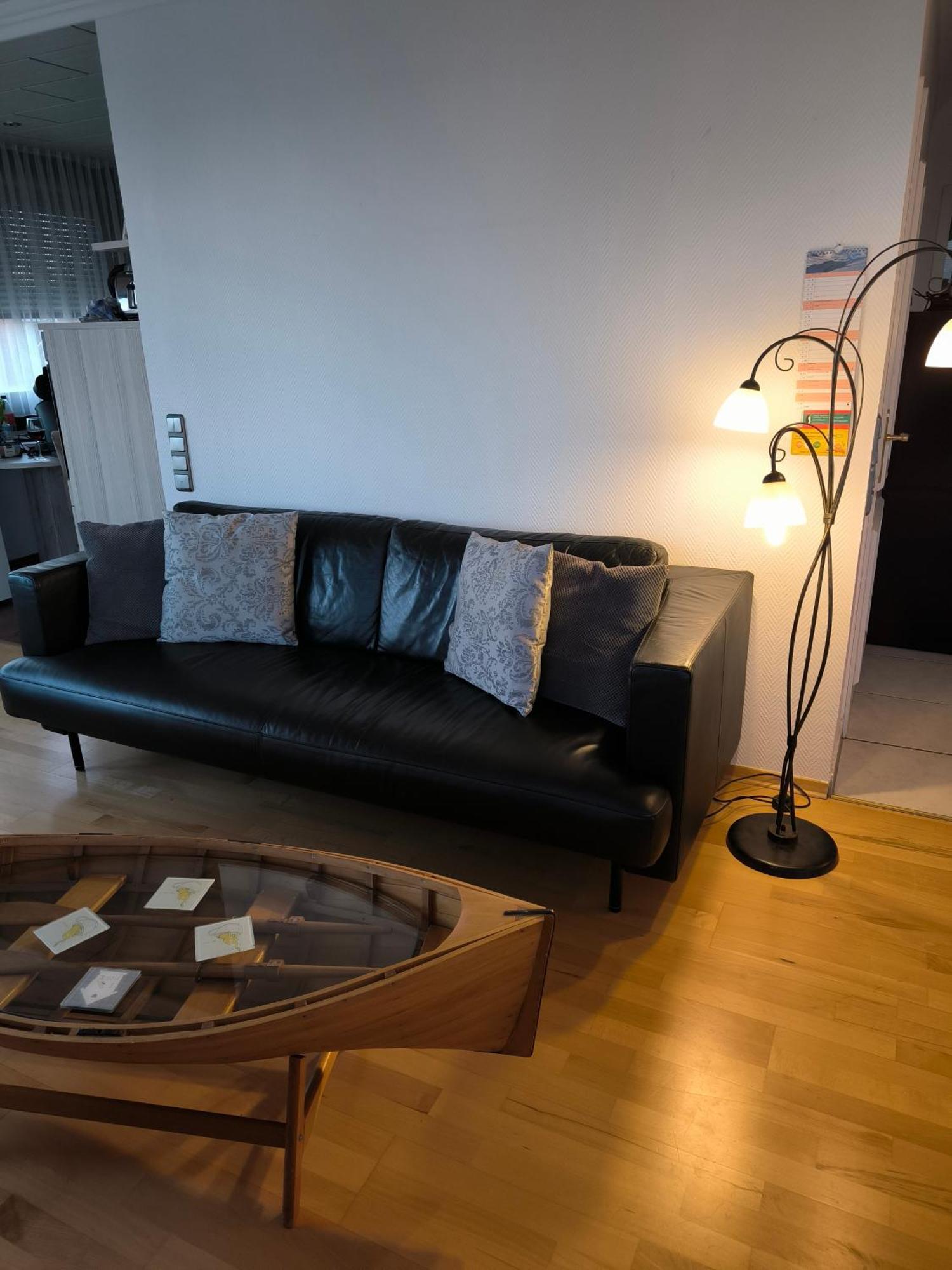 Im Herzen Von Wiesdorf- Blick Auf Das Bayer-Kreuz -Appartement Mit 2 Schlafzimmern-Fuer 3 Personen -Zentral Gelegen - Friedrich Ebert Platz 5A , 4Te Etage - Dachterrasse Und Sauna - Kaution Pflicht - Leverkusen Eksteriør billede